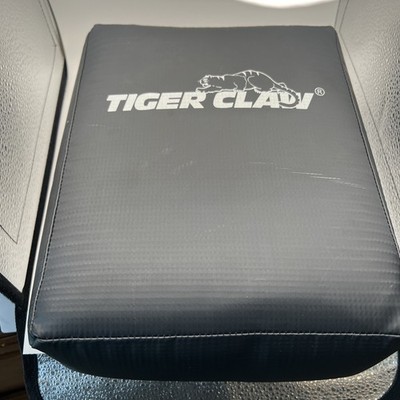 TIGER CLAW Quick  Target Karate MMA Training
