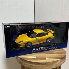 AUTOart 1/18 Porsche 911 GT3 Yellow 996