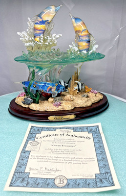 Ocean Treasures Rainbow Sea Dolphin Christian Lassen Bradford Exchange Statue