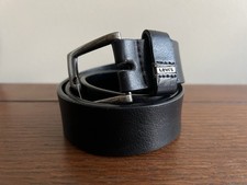 Levi  s Youth Black Belt Synthetic Leather Size M 26-28