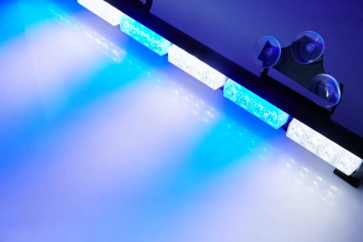 Blue/White Emergency Strobe Light Bar 36 Inch 13 Flash Patterns Traffic