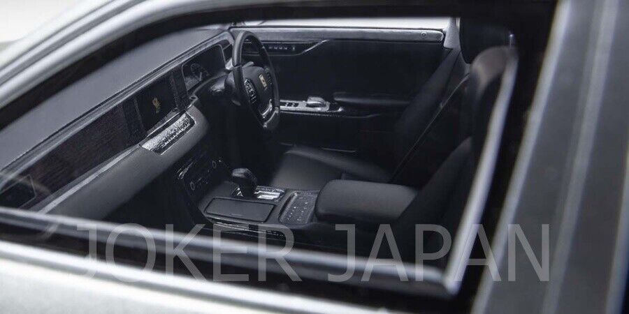 KYOSHO SAMURAI 1/18scale TOYOTA CENTURY 2018 (SILVER KYOSHO SAMURAI 1/18scale TOYOTA CENTURY 2018 (SILVER