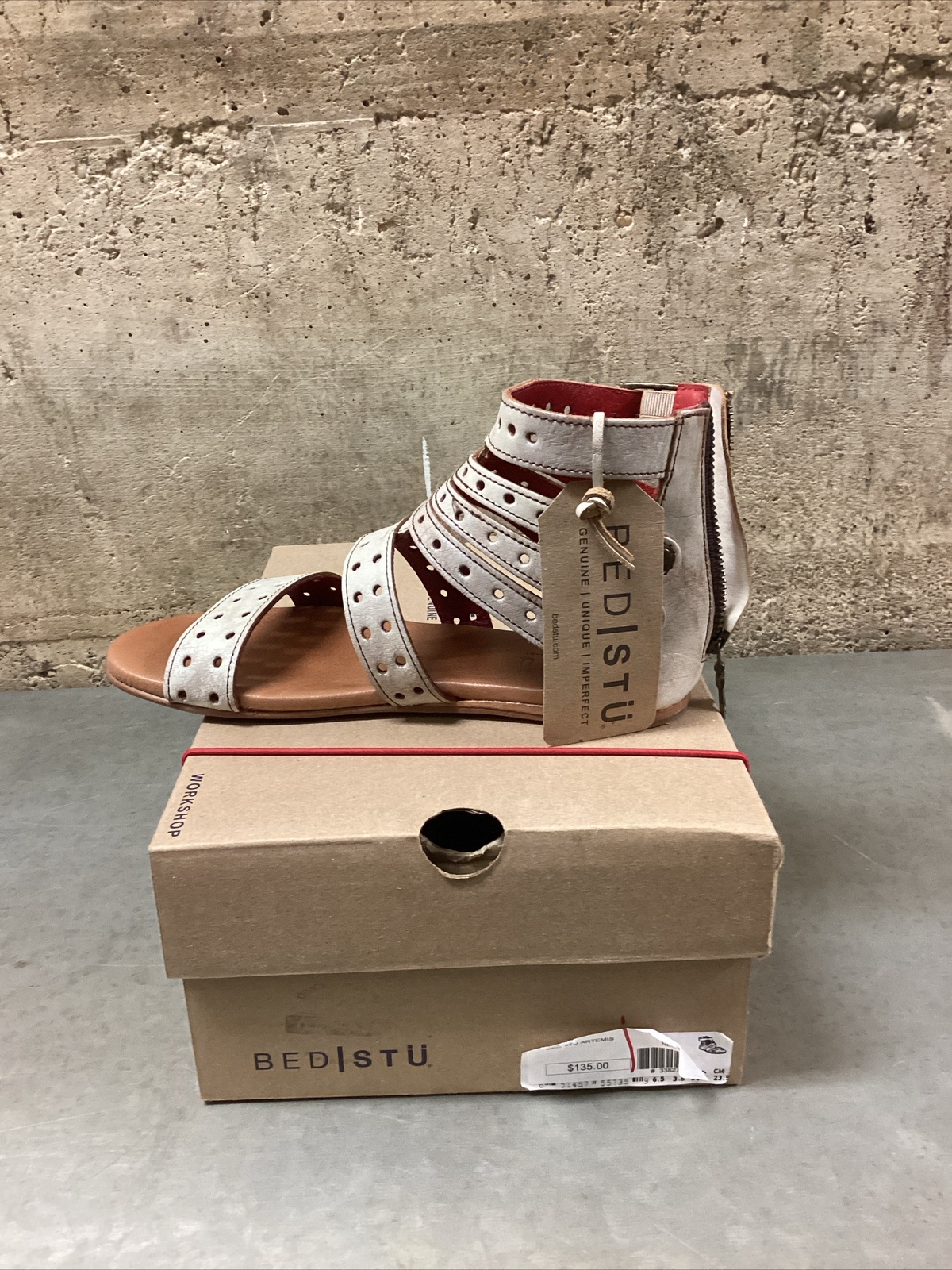 Bed Stu Artemis White Distressed Leather Strappy Flats Sandals Size 6.5