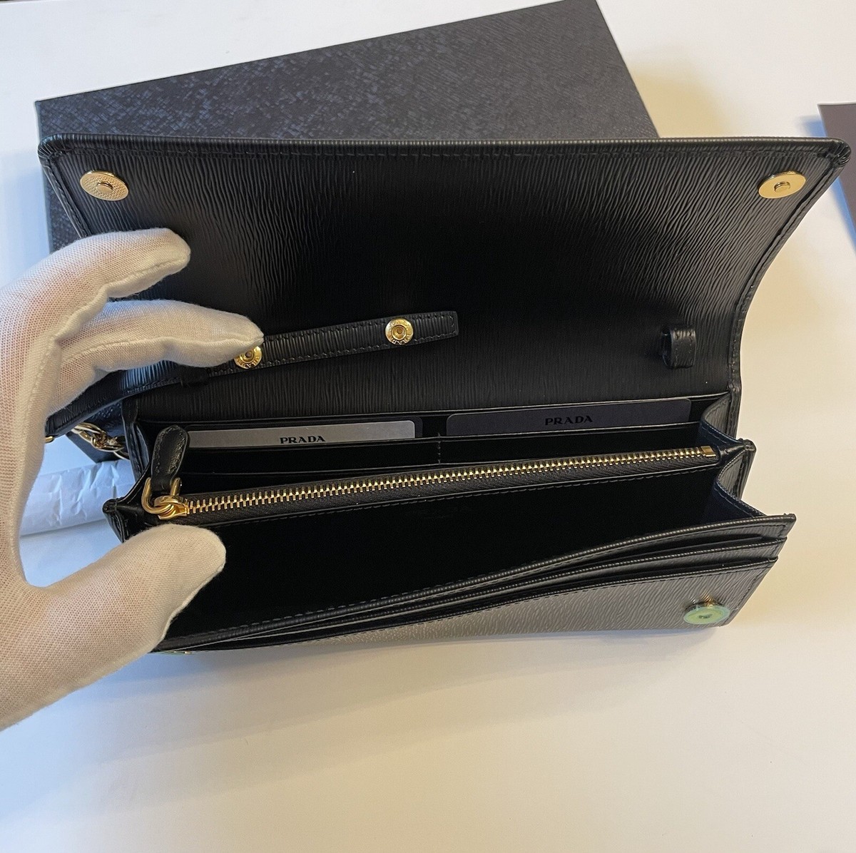 Prada Vitello Move Leather Wallet On Chain Crossbody, Black Prada Vitello Move Leather Wallet On Chain Crossbody, Black