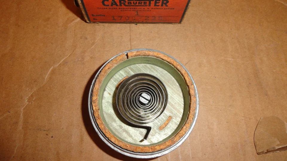 TERMOSTATO ESTRANGULADOR CARBURADOR STUDEBAKER CHAMPION M5 M15 170G23S nuevo de lote 1941-42 Foto 3 de 3