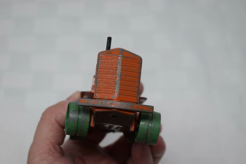 Tractor pesado Dinky Supertoys de colección, Meccano, Reino Unido, naranja, ruedas verdes Foto 4 de 4