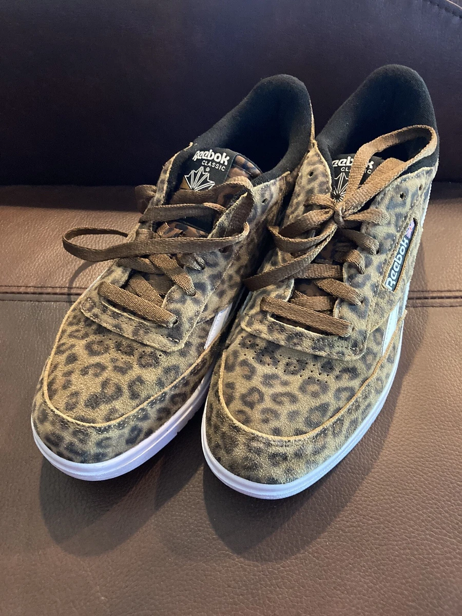 Reebok club c cheap double leopard print