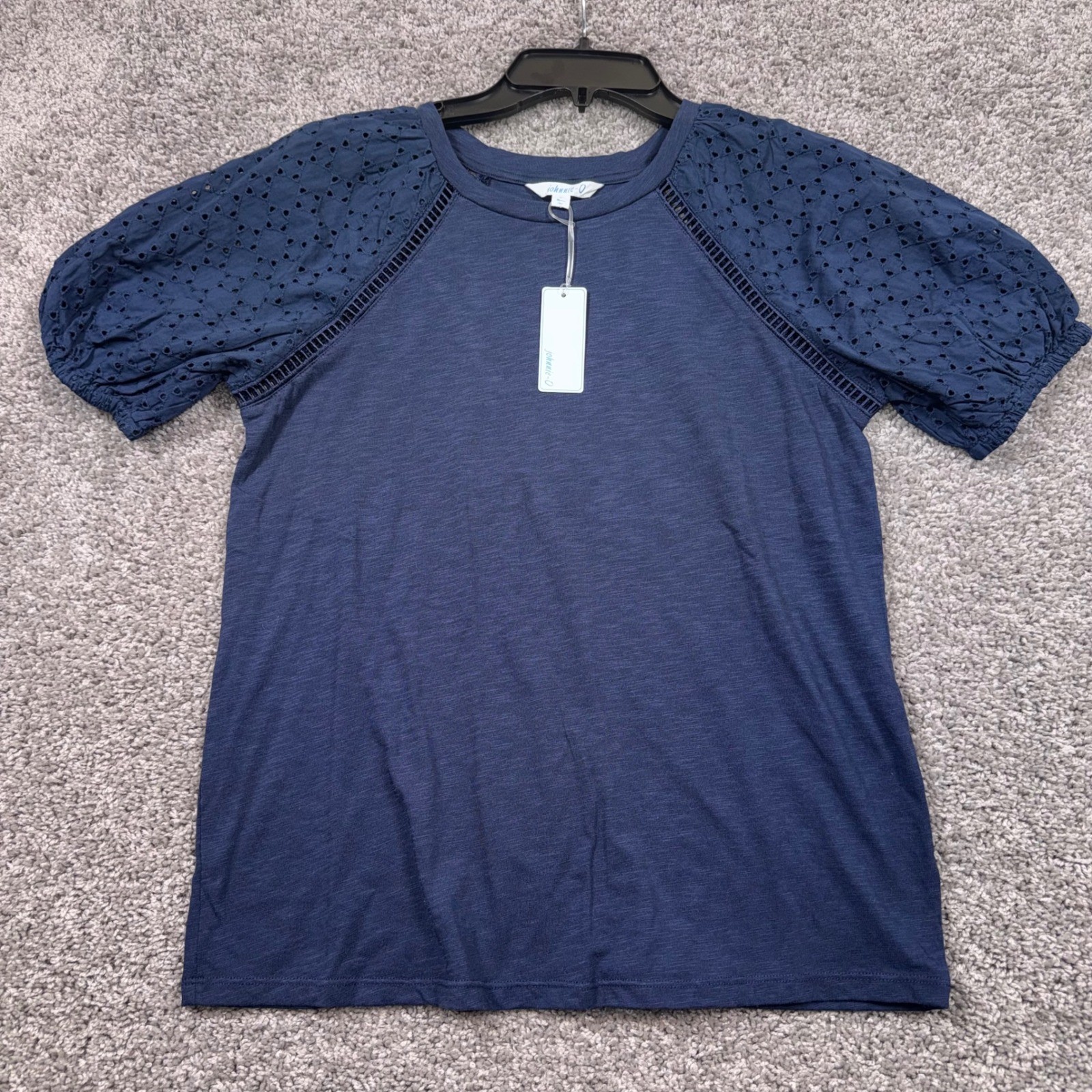 johnnie-O Lydia Eyelet Puff Sleeve Top Women Navy Blue Small NEW