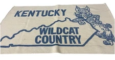 Vintage 70's UK Kentucky Wildcats Country Woven Throw Rug 42.5” X 23.5”