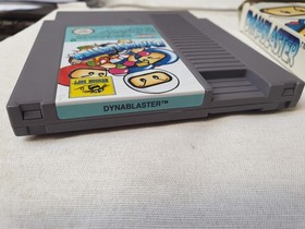 Dynablaster Nintendo NES PAL B ESP COMPLETO. SPANISH VERSION COMPLETE Nese Ness