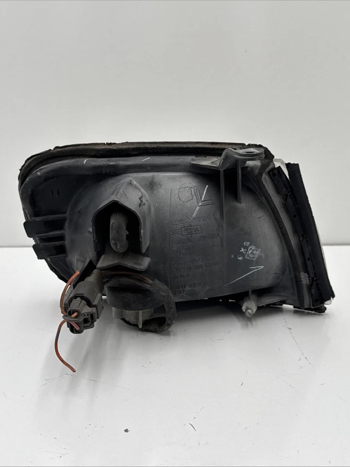 1996 Nissan Maxima передняя лампа LH Plp/сигнал поворота, крыло, SAE KP 92 DOT B240-11 - Изображение 3 из 4
