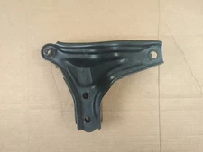 94-01 Integra Automatic Transmission Rear Engine Motor Mount T Bracket