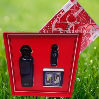 香水(男性用) HERMES Eau de Cologne 100ml citron noir Eau de citron noir Eau de cologne - 3.38 fl.oz | Hermès USA