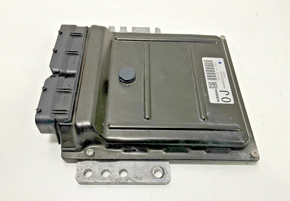 Módulo de control del motor Nissan Pathfinder 2009 MEC71381A1 OEM Foto 3 de 4