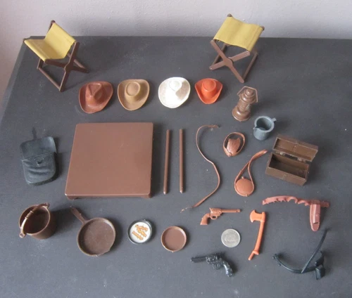 mixed lot (25) Vintage BIG JIM JOHNNY WEST MARX TOY ACCESSORIES Cowboy Campfire