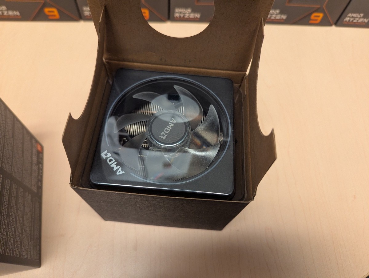 AMD AM4 Wraith Prism LED RGB Cooler Fan (Unused) + Ryzen 9 7900