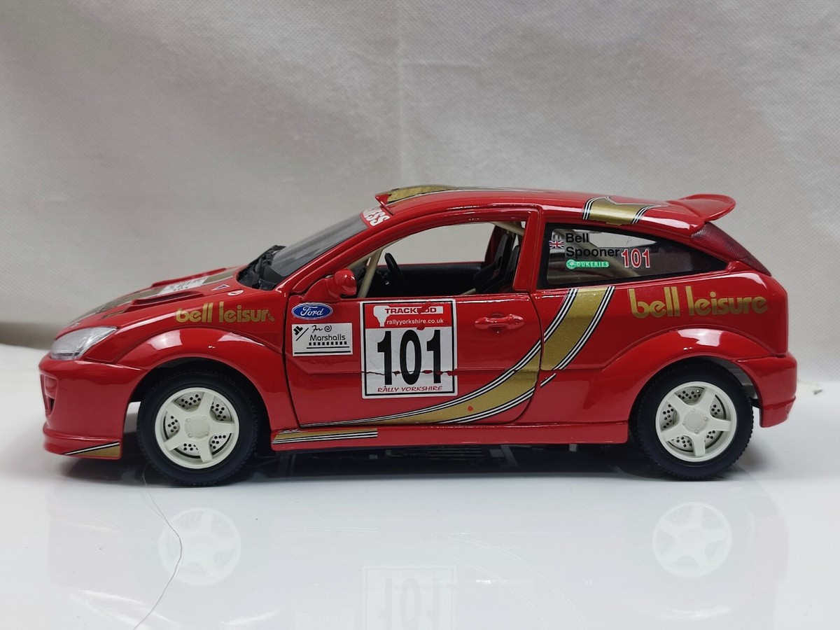 激レア　AUTO ART Ford Focus ラリーカー 　1/18 AUTOart 2002 Ford Focus WRC 1/18 Unboxing & First