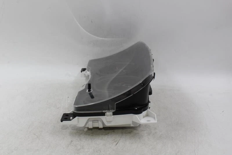 Velocímetro estilo clásico Jeep Patriot 2015-2017 OEM #16046 Foto 3 de 4