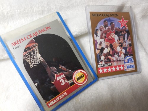 2 1990 AKEEM OLAJUWON SPORTSCARD - Picture 2 of 11