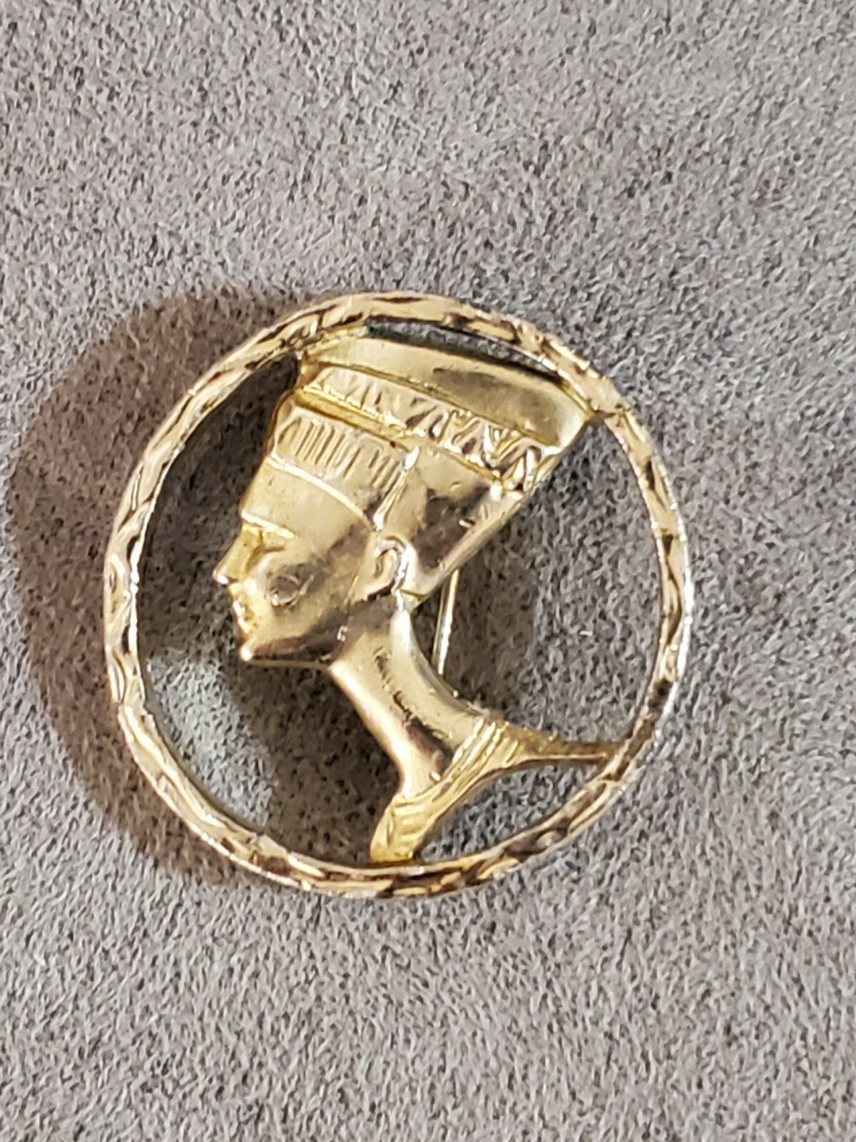 Picture 3 of 4