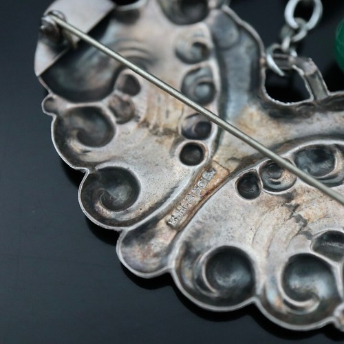 Bernhard Hertz. Art Nouveau Silver Brooch with Green Agate. - Picture 3 of 4