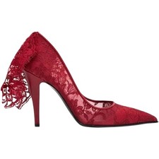 Alexander McQueen NIB Drape Lace Pointed Toe Pump in Crimson Size 40