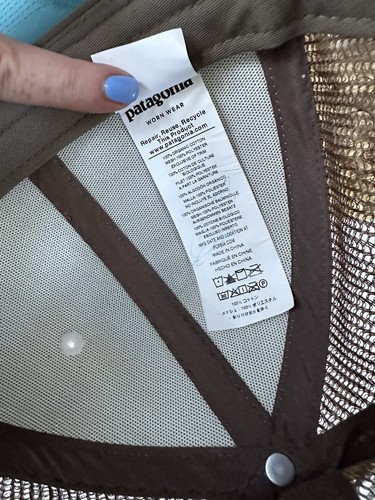 Patagonia Small Flying Fish Mid Crown Trucker Hat - Picture 4 of 11