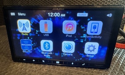Alpine iLX-W650 Digital Media Receiver CarPlay Android Auto 7 inch Mechless