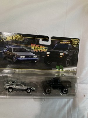 Hot Wheels Car Culture 2-Pack Back to the Future DeLorean 1987 Toyota