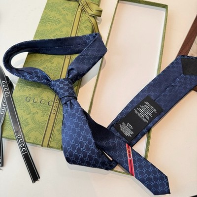 Authentic Gucci Tie Mens GG