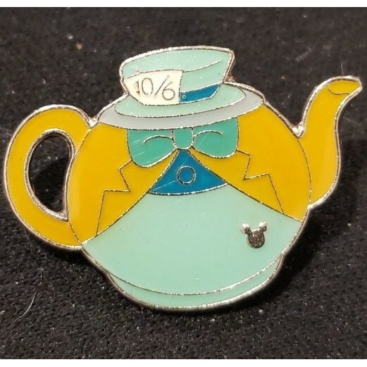 Disney Pin Alice in Wonderland Teapots Mad Hatter DLR 2014 Hidden Mickey 102284