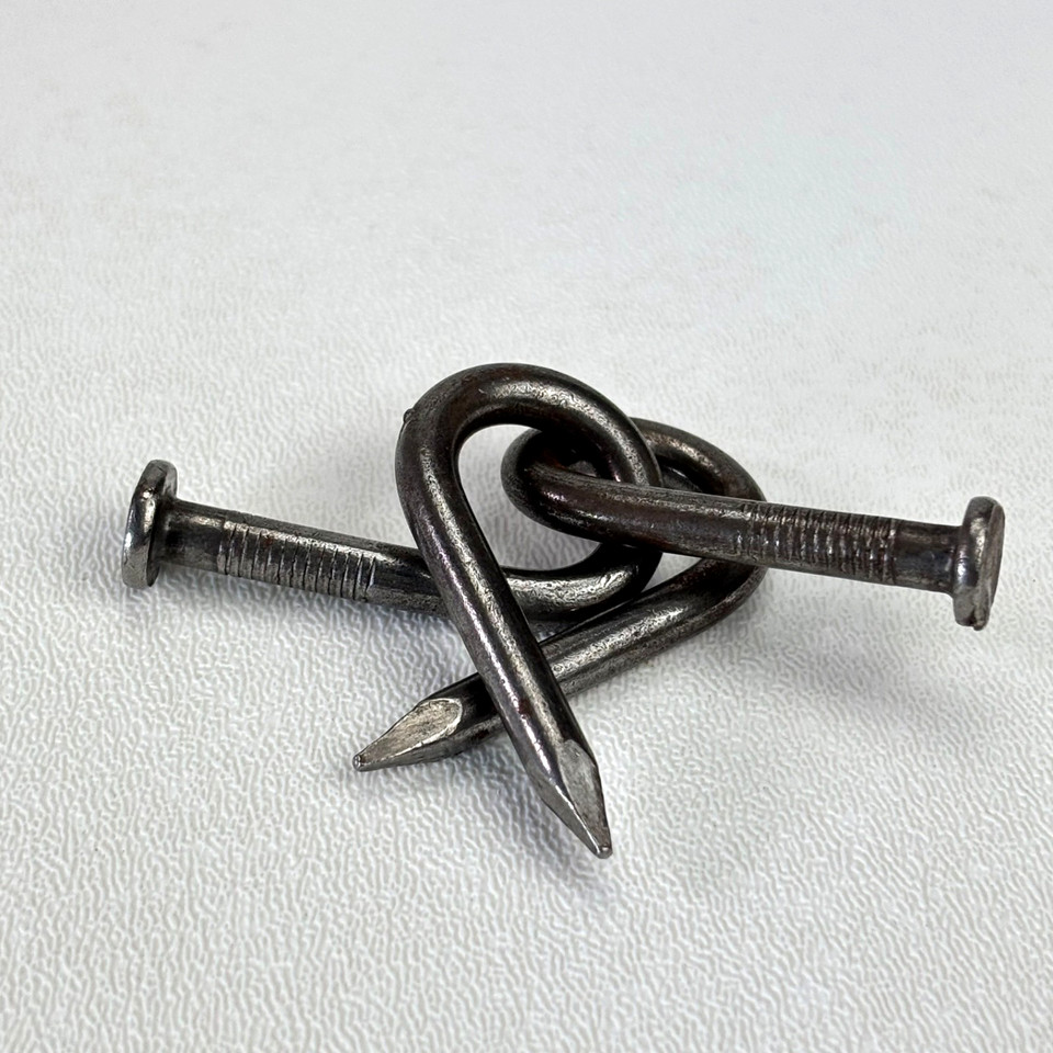 Vintage Twisted Nail Puzzle Steel Brain Teaser Tavern Blacksmith Puzzle 2.5”