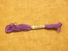 Lila Stickgarn / Sticktwist  Nr. 110