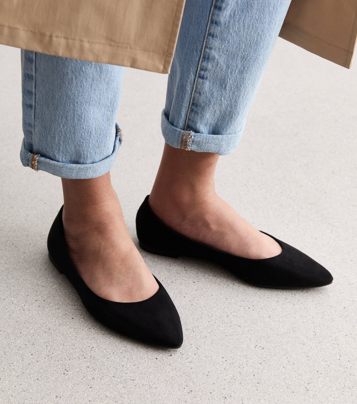 BNWT New Look Nuevo con etiquetas Zapatos planos puntiagudos negros Bailarinas Ballet Gamuza