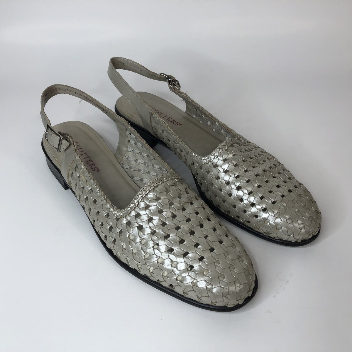 Trotters Women's Newton Sandal - Comfort Footbed With Arch Support & Flexible Design 9 thumbnail image