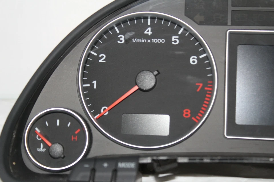 Cuadro de instrumentos velocímetro panel de instrumentos 06 07 08 Audi A4 S4 con 90.901 millas Foto 2 de 4