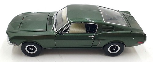 Danbury Mint 1/24 Scale D591 - 1968 Ford Mustang GT Bullitt - Green - Picture 4 of 6