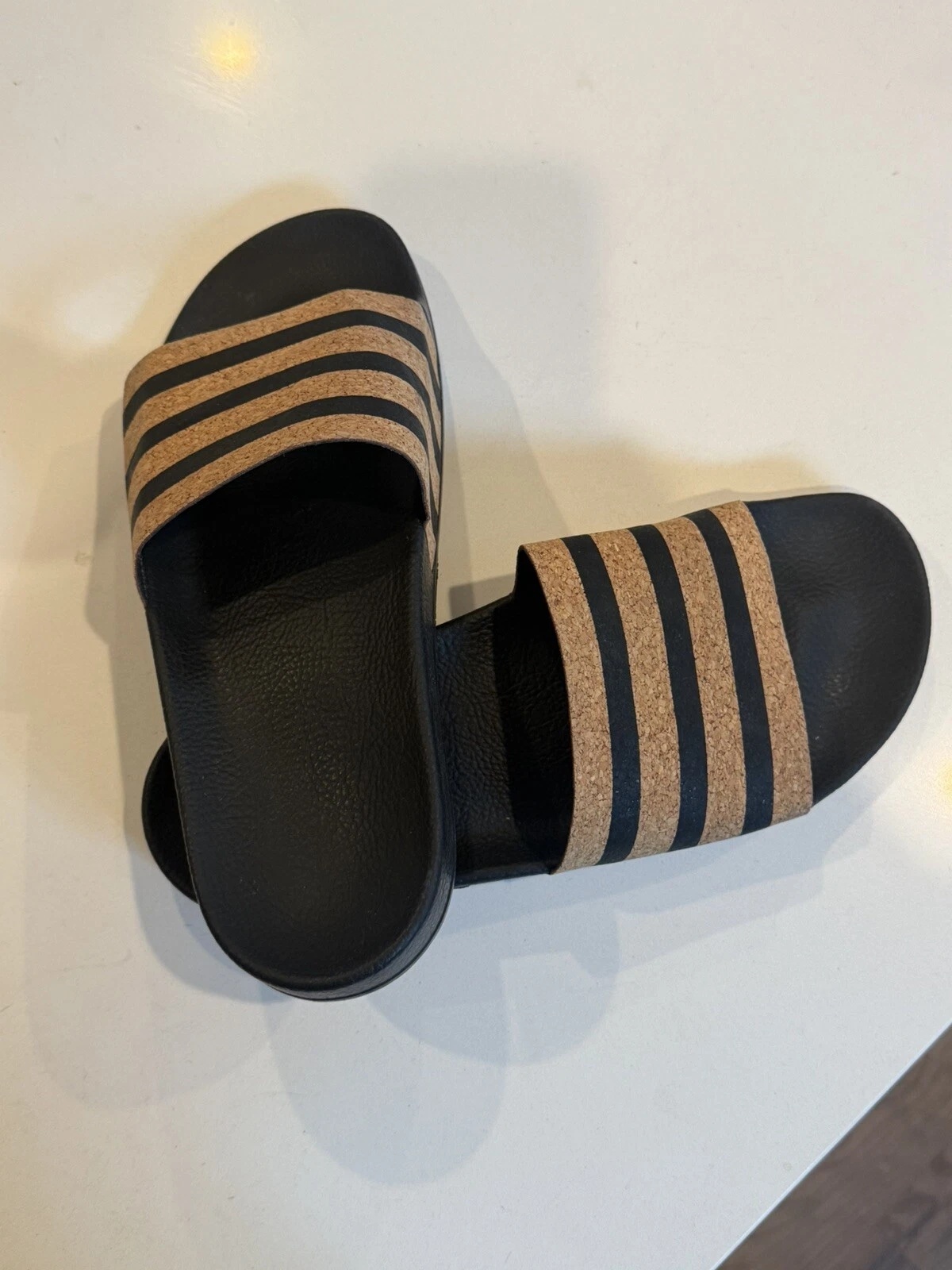 ADIDAS Sandali da uomo Originali Adilette in sughero di finitura taglia 9