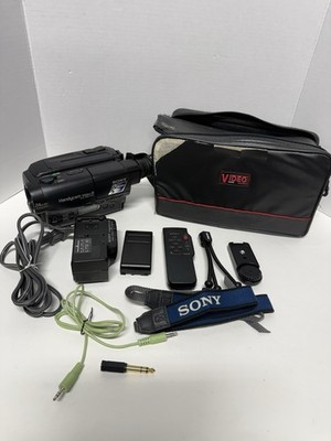 SONY HandyCam Video 8 CCD-TR83 24x Digital Zoom 12x Optical W/ Ac Power Adapter