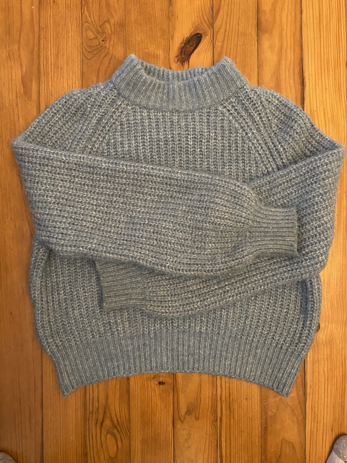 Universal Thread Women's Pullover Blue Ribbed Hea… - image 2