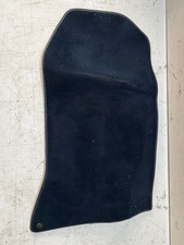 Mercedes W124 orig. Fußmatte Teppich vorne rechts blau 1246805040 gebraucht