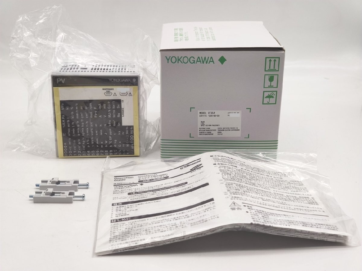 YOKOGAWA UT35A 000-00-00 TEMPERATURE CONTROLLER New Unused Stored Item From JP