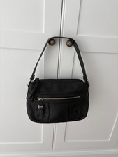 Black leather hand bag Kenneth Cole 
