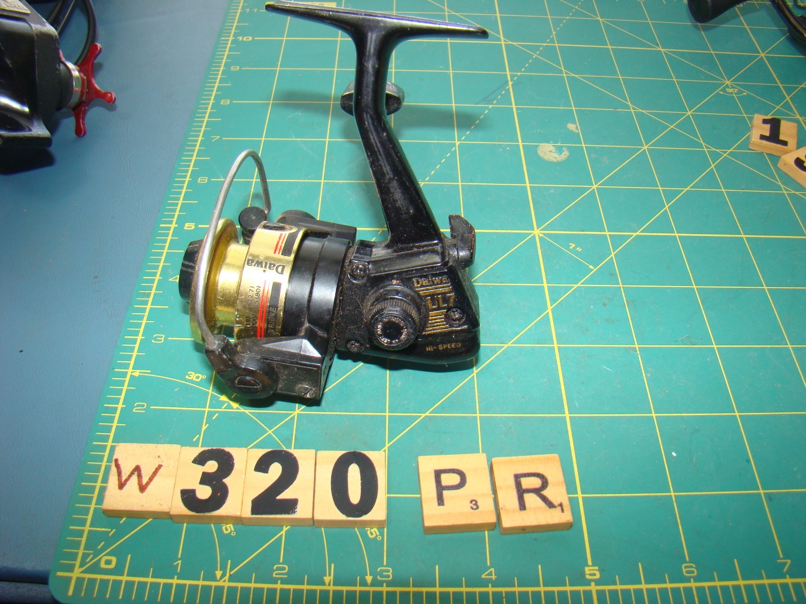 W0320 PR DAIWA UL7 ULTRA LIGHT SPINNING REEL FISHING REEL