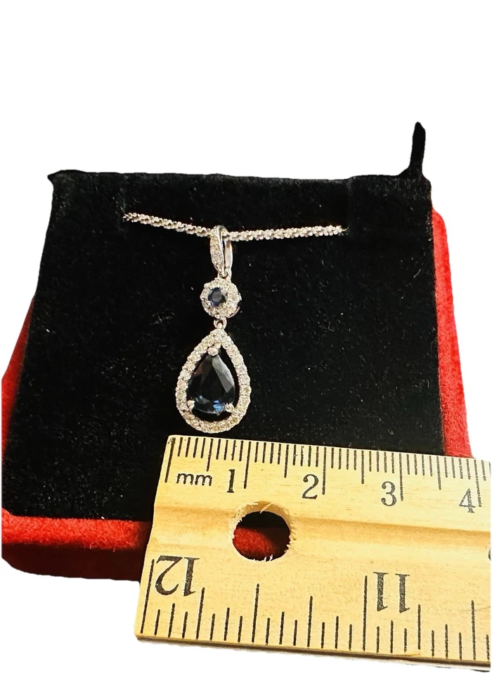 COLLAR COLGANTE ORO BLANCO 14K ZAFIRO GENUINO Y DIAMANTES CON CADENA USADO Foto 4 de 4