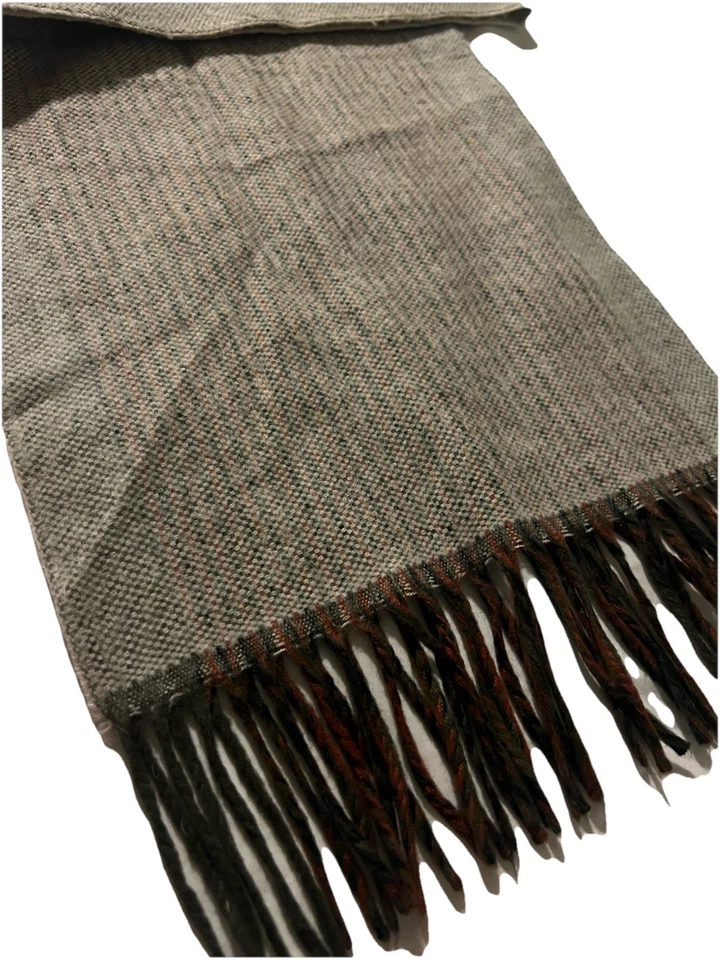 Christian Dior Cashmaire Gris Rojo Verde Bufanda 48” x 11” Unisex Foto 3 de 4