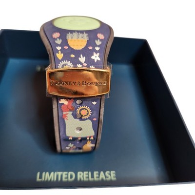 Disney Magic Band Dooney & Bourke Llama Limited Release Theme Park