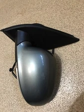 VW GOLF MK5 2004-08 5DR COMPLETE WING MIRROR N/S LEFT SIDE Green LA5W