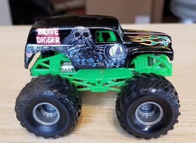 grave digger die cast