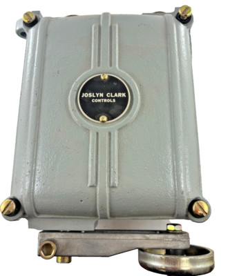 JOSLYN CLARK HLD-44 25A LIMIT SWITCH 600V AC MAX HEAVY PILOT DUTY 600V AC 250VDC